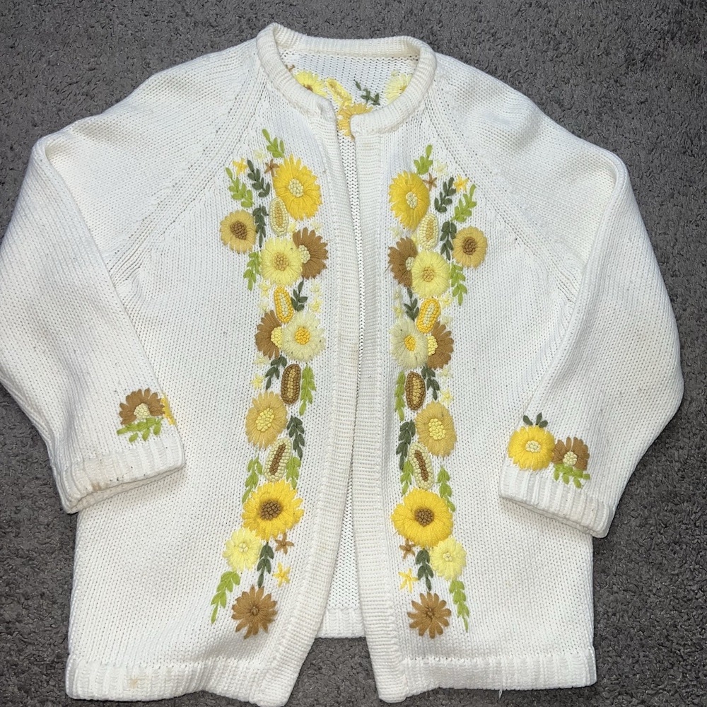 Vintage Open Front White Cardigan Sweater Hand Embroidered Yellow Flower OneSize